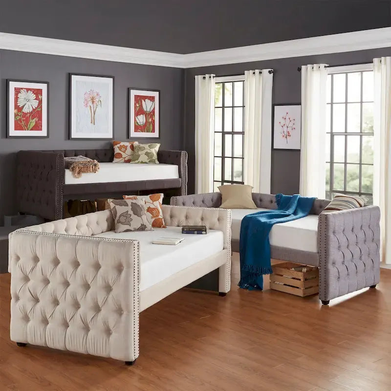 Twin Tufted Nailhead Daybed
