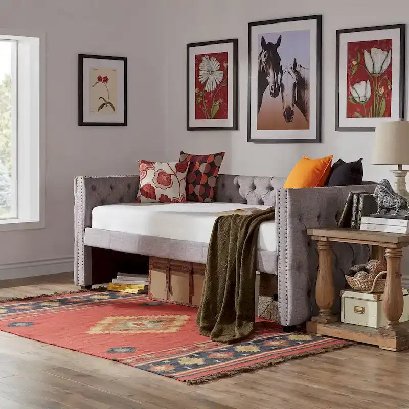 Twin Tufted Nailhead Daybed