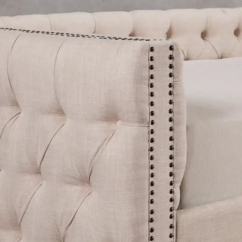 Twin Tufted Nailhead Daybed